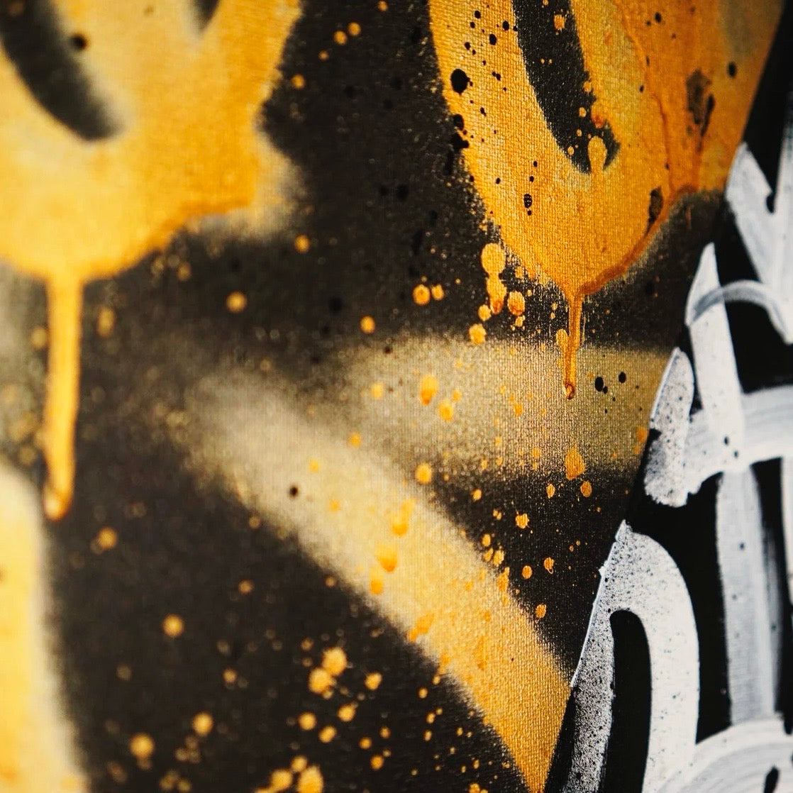 GOTHIC GRAFFITI